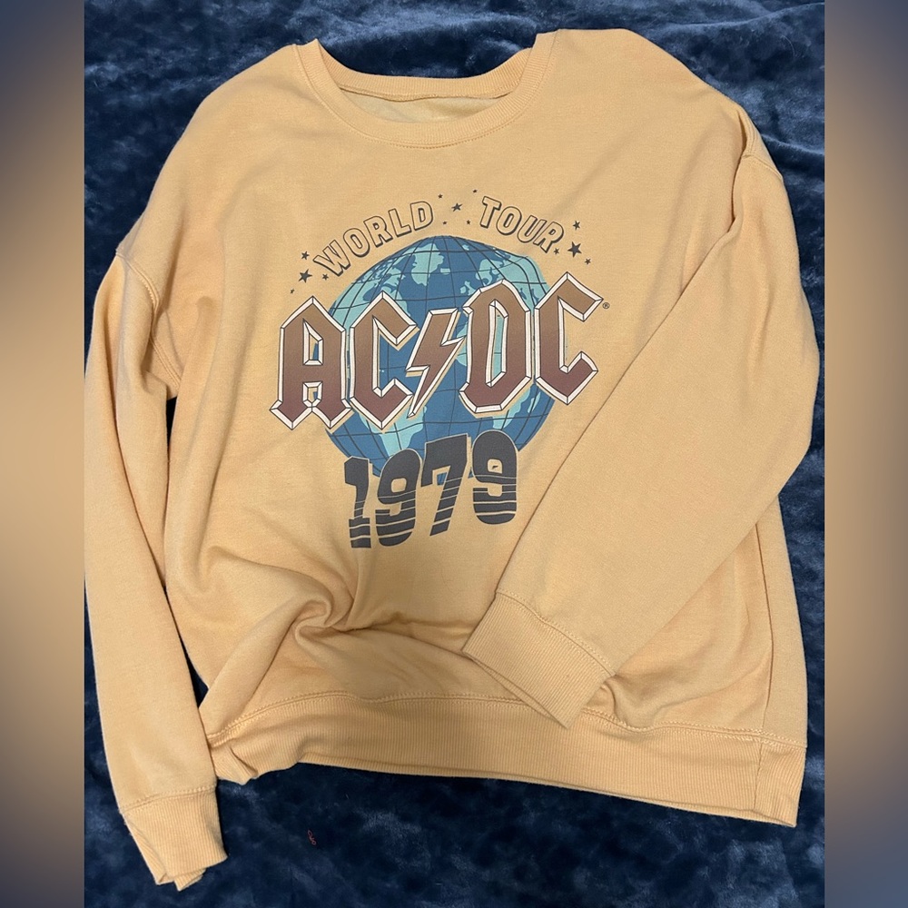 AC/DC light weight sweat shirt